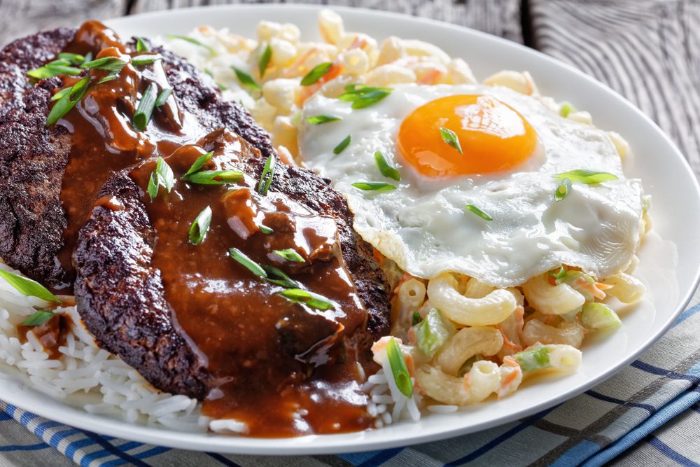 loco,moco,of,white,rice,,topped,with,a,hamburger,patty,